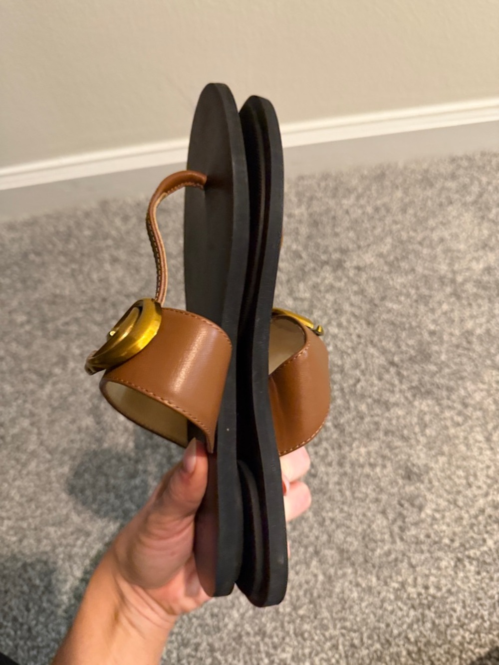 Gucci Double G Sandals - Picture 8 of 11
